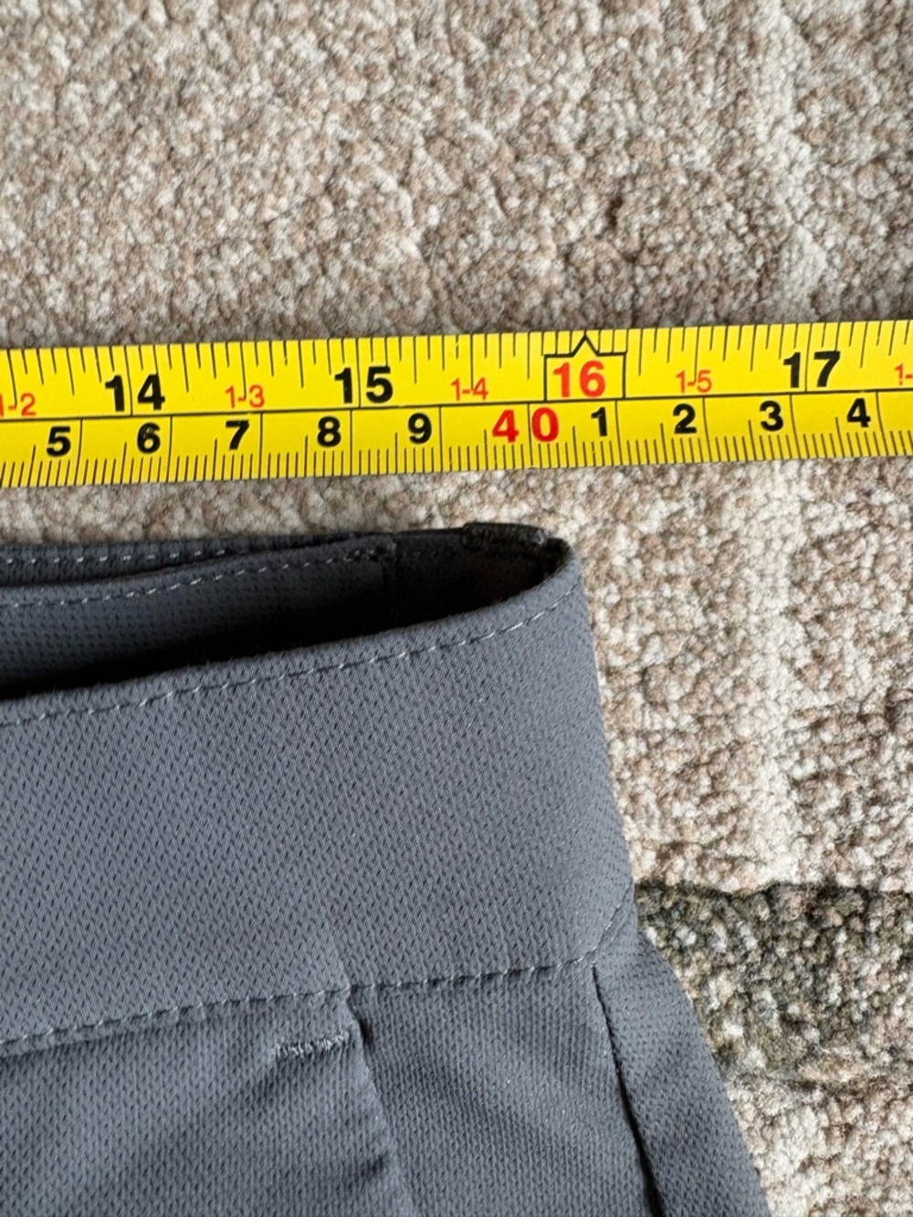 Banana Republic gray outdoor hiking pants, slim fit, size 31x30 Like New - Picture 7 of 11